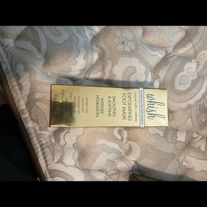 Whish Exfoliating Foot Mask